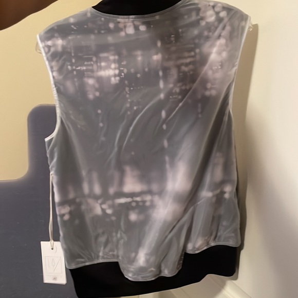 Lime & Vine Vest - Picture 6 of 7